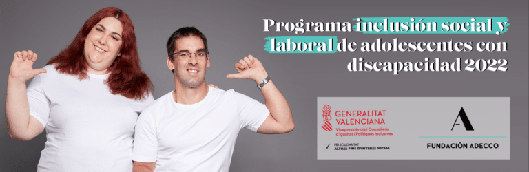 Chica y chico jóvenes sonrientes. Programas de inclusión social y laboral de personas con discapacidad