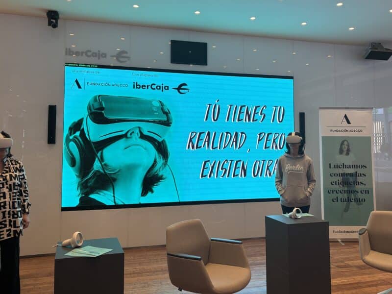 personas realizando la actividad