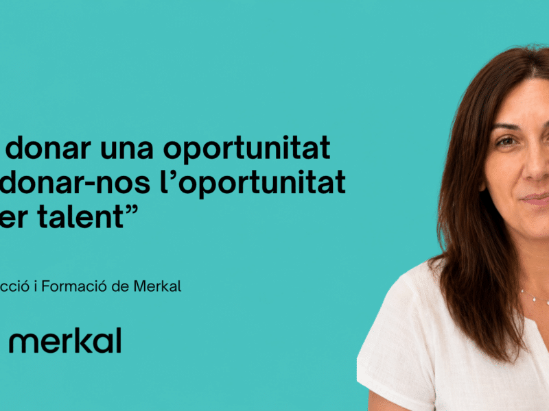 Imatge de la Fundació Adecco amb una fotografia d’Elisabeth Gallardo al costat d’una cita destacada en català sobre la importància de donar oportunitats per descobrir talent. També s’hi indica el seu càrrec com a Responsable de Selecció i Formació de Merkal
